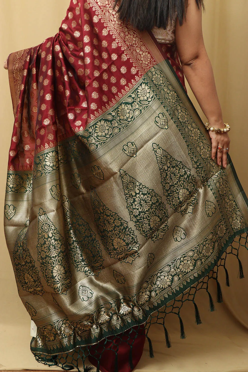 Elegant Maroon Banarasi Cotton Silk Saree: A Timeless Classic