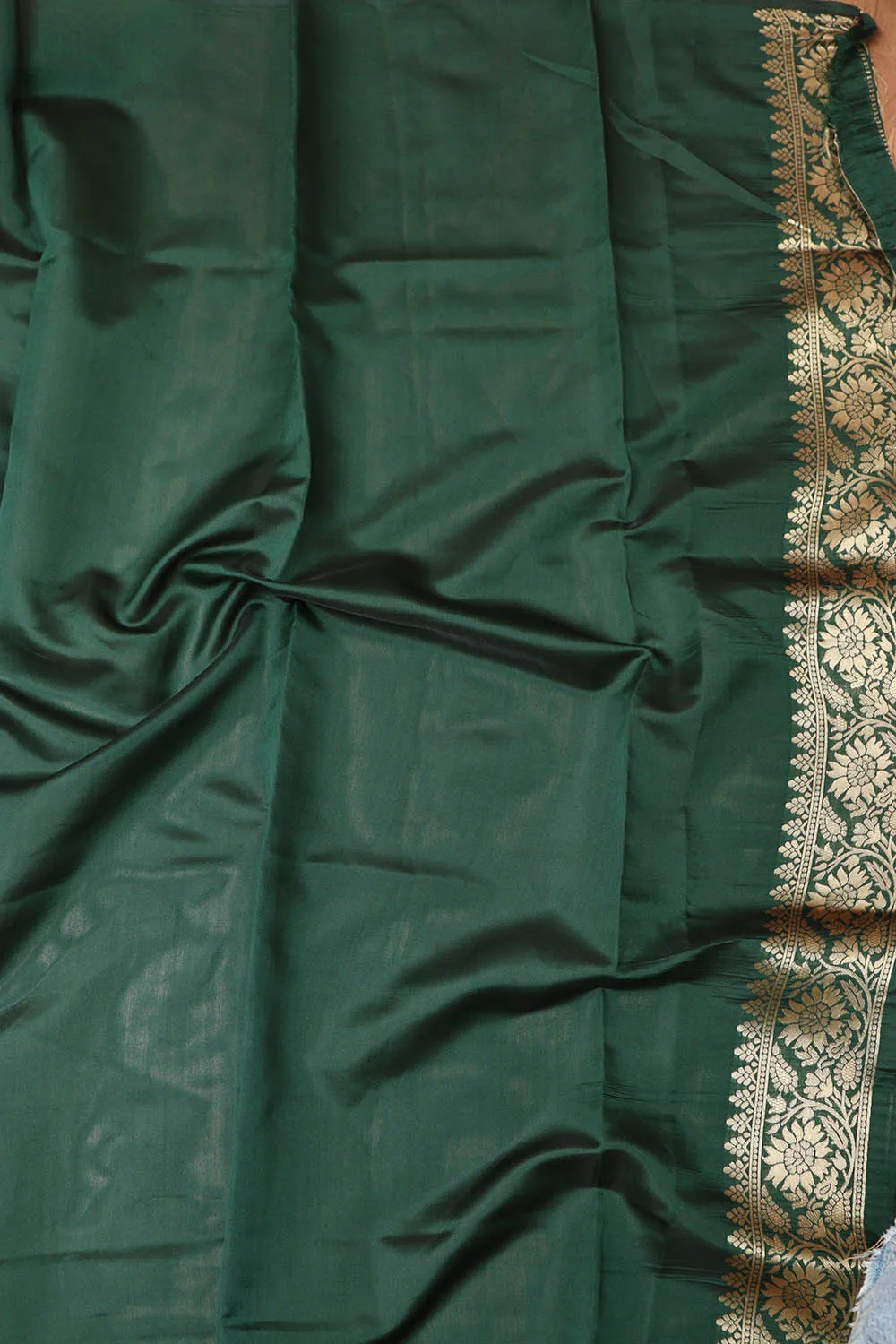 Elegant Maroon Banarasi Cotton Silk Saree: A Timeless Classic