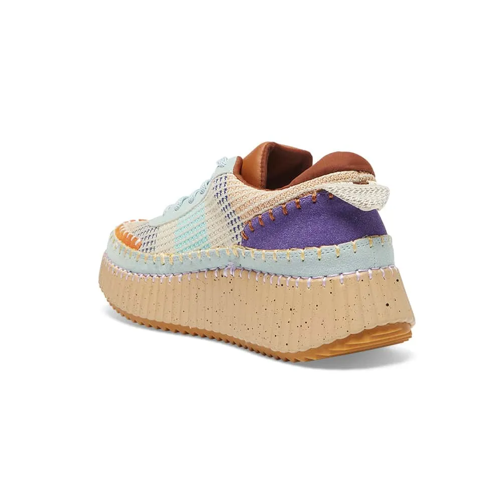 Vivid Sneaker in Camel
