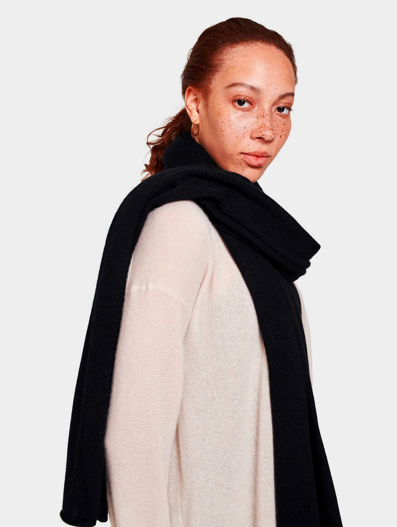 White   Warren - Mini Cashmere Travel Wrap in Black
